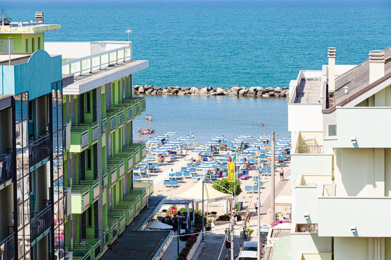 Residence & Suites Bellaria-Igea Marina Exterior photo